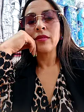 Snapshot of MARIANA-12_ chatting on February 28, 4:53 pm MARIANA-12 online show from February 28, 4:53 pm