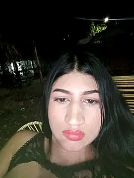 Snapshot of Julix_A chatting on September 30, 1:22 am Julix A online show from September 30, 1:22 am