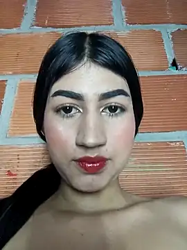 Snapshot of Julix_A chatting on February 16, 6:43 am Julix A online show from February 16, 6:43 am