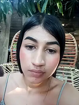 Snapshot of Julix_A chatting on December 1, 8:25 pm Julix A online show from December 1, 8:25 pm