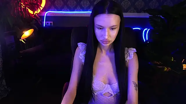 Snow WhiteeeX online show from September 15, 5:52 am