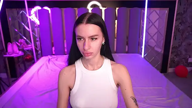 Snow WhiteeeX online show from March 30, 5:42 am