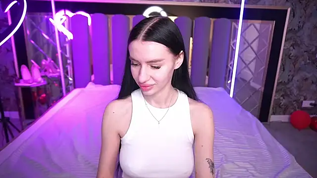 Snow WhiteeeX online show from March 31, 5:42 am