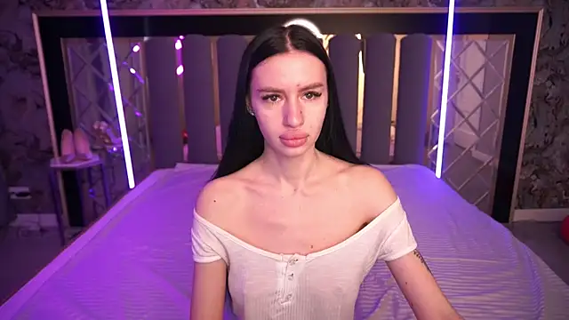 Snow WhiteeeX online show from March 23, 6:35 am