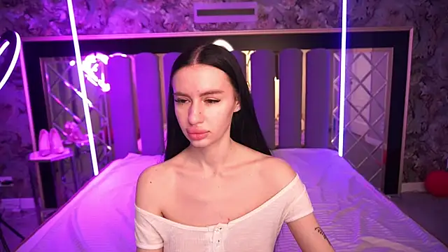 Snow WhiteeeX online show from March 25, 6:46 am