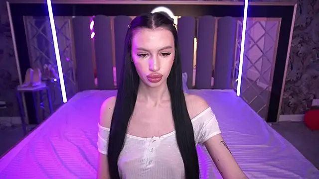 Snow WhiteeeX online show from March 21, 6:36 am