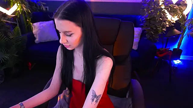 Snow WhiteeeX online show from March 5, 9:38 am