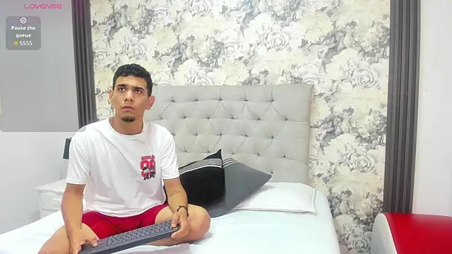 alexxa and sadman online show from January 15, 1:36 pm