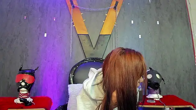 IvanaFetish online show from February 18, 4:04 am