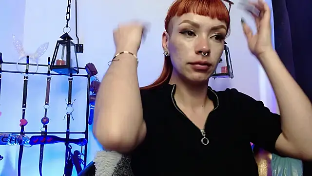 Snapshot of IvanaFetish chatting on October 30, 9:22 pm IvanaFetish online show from October 30, 9:22 pm