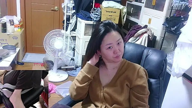 rami0428 online show from April 6, 6:20 pm