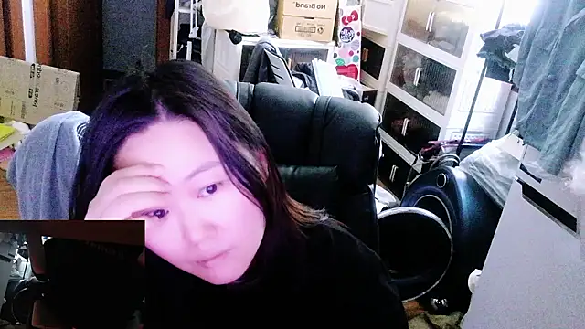 rami0428 online show from May 18, 7:57 am