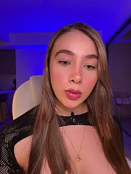 Lanataylor- online show from July 26, 2:07 am