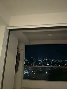 Lanataylor- online show from March 5, 1:02 am