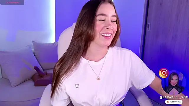 Lanataylor- online show from November 30, 8:53 pm