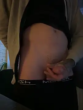 hottwoboys online show from December 10, 7:37 am