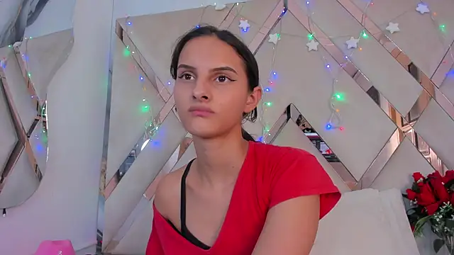 ninaht online show from December 18, 9:29 pm