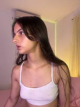 ninaht online show from February 6, 8:16 pm