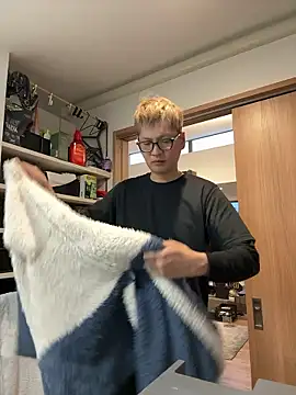 kensnb online show from March 18, 9:26 pm