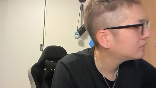 kensnb online show from March 30, 8:54 pm