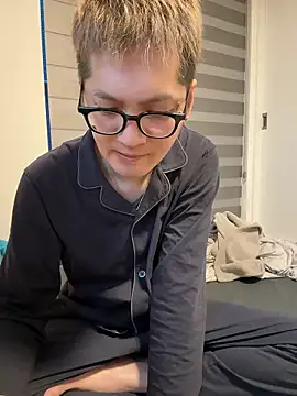 kensnb online show from April 12, 8:23 pm