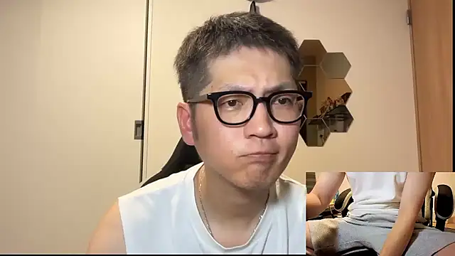 Snapshot of kensnb chatting on June 24, 11:53 am kensnb online show from June 24, 11:53 am