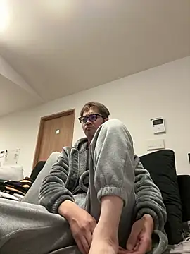 kensnb online show from March 17, 8:51 pm