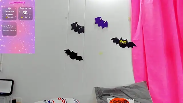 Natasha by online show from October 11, 2:18 pm