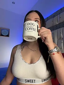  ISABELLA HOT  online show from April 17, 12:19 pm