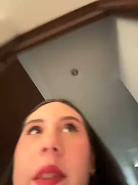  ISABELLA HOT  online show from December 14, 12:44 pm