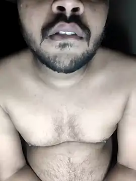 Snapshot of Mr_Handsome_hunk chatting on January 2, 8:57 pm Mr Handsome hunk online show from January 2, 8:57 pm