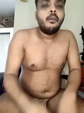 Snapshot of Mr_Handsome_hunk chatting on October 9, 4:13 am Mr Handsome hunk online show from October 9, 4:13 am