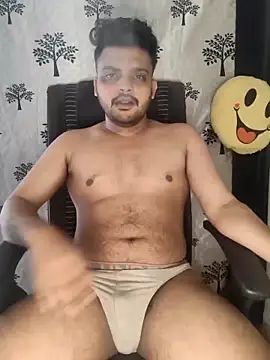 Snapshot of Mr_Handsome_hunk chatting on November 2, 5:34 am Mr Handsome hunk online show from November 2, 5:34 am