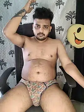 Snapshot of Mr_Handsome_hunk chatting on November 7, 10:53 am Mr Handsome hunk online show from November 7, 10:53 am
