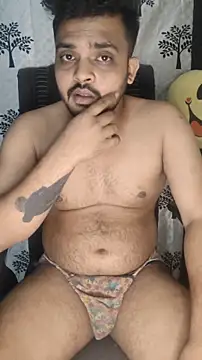 Snapshot of Mr_Handsome_hunk chatting on November 8, 6:00 pm Mr Handsome hunk online show from November 8, 6:00 pm