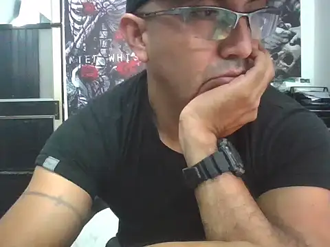 exmilitary online show from February 25, 4:40 pm