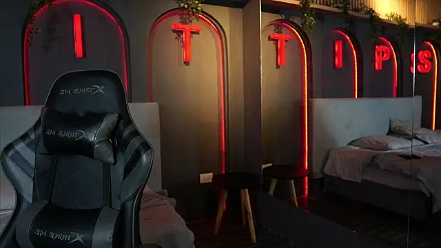 Austin bolt online show from March 4, 1:35 am