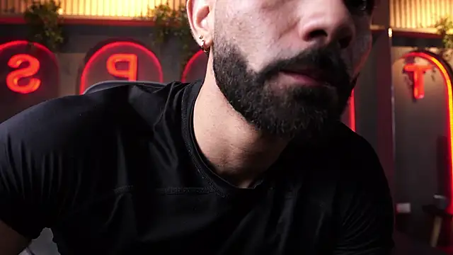 Snapshot of Austin_bolt chatting on September 28, 2:07 am Austin bolt online show from September 28, 2:07 am