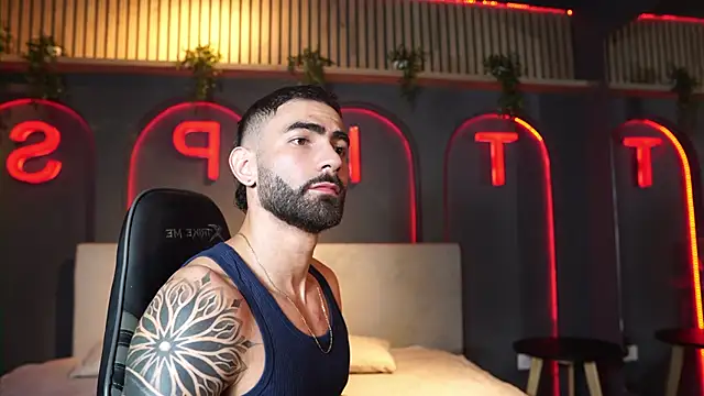 Austin bolt online show from February 16, 1:37 am