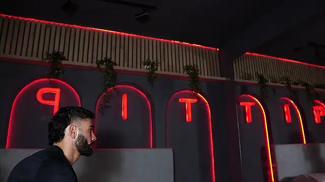 Austin bolt online show from February 11, 1:05 am