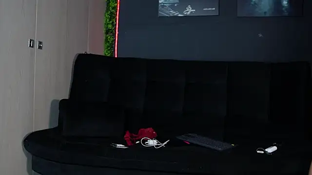 Austin bolt online show from January 12, 2:18 am