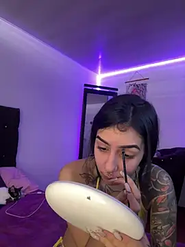 Alice woodville online show from January 12, 7:53 pm