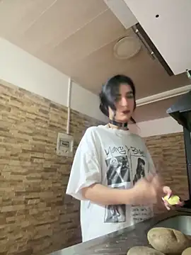 Alice woodville online show from March 4, 6:29 pm