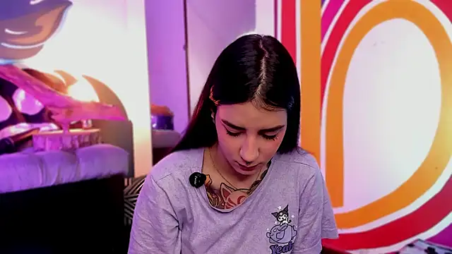 Alice woodville online show from September 18, 3:15 pm