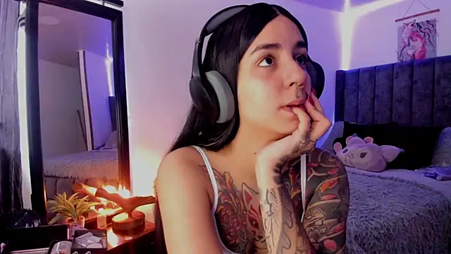 Alice woodville online show from March 21, 4:51 pm