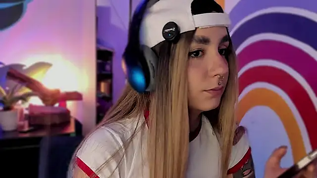 Alice woodville online show from September 11, 8:53 pm