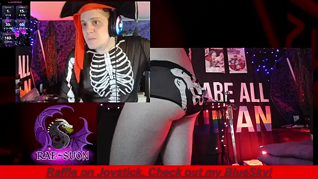 Snapshot of Rae-Suon chatting on October 18, 3:08 am Rae-Suon online show from October 18, 3:08 am