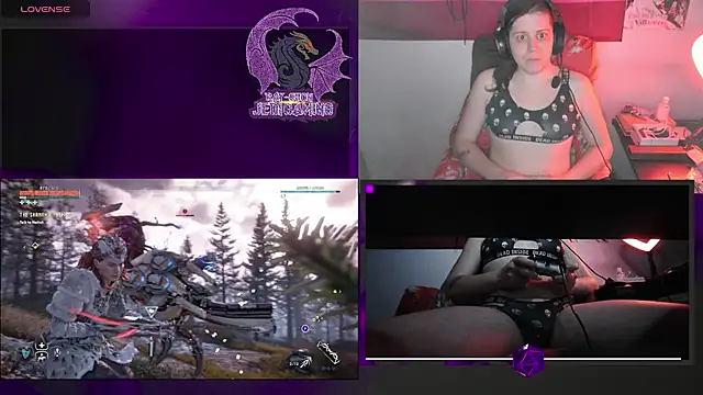 Snapshot of Rae-Suon chatting on March 14, 4:32 am Rae-Suon online show from March 14, 4:32 am