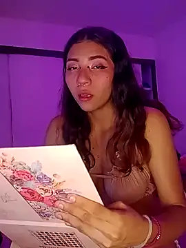 Carlacutte online show from February 4, 2:39 am
