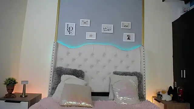 dante ferraraa online show from April 20, 9:05 pm